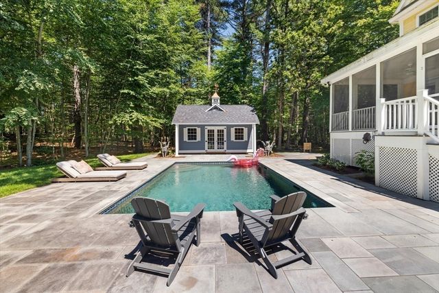 12 Trillium Way, Sudbury, MA 01776