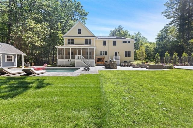 12 Trillium Way, Sudbury, MA 01776
