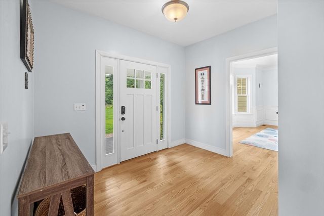 12 Trillium Way, Sudbury, MA 01776