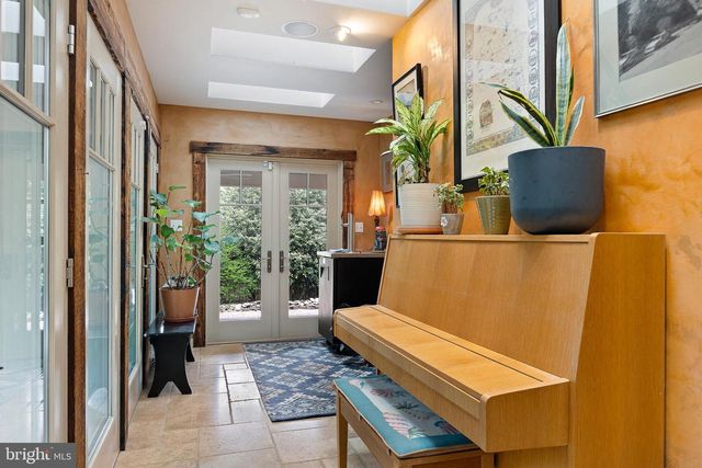 21 HOLLY LN, Wilmington, DE 19807