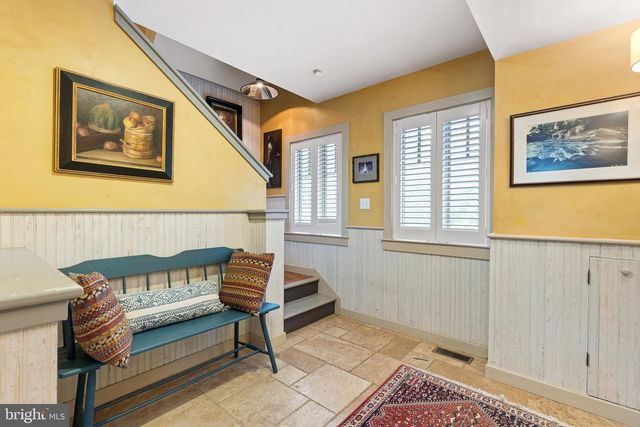 21 HOLLY LN, Wilmington, DE 19807