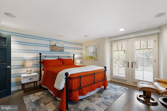 21 HOLLY LN, Wilmington, DE 19807