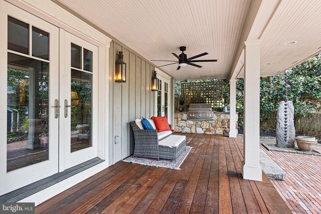 21 HOLLY LN, Wilmington, DE 19807