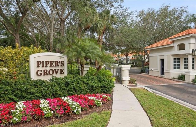 7502 Silver Trumpet LN 103, Naples, FL 34109