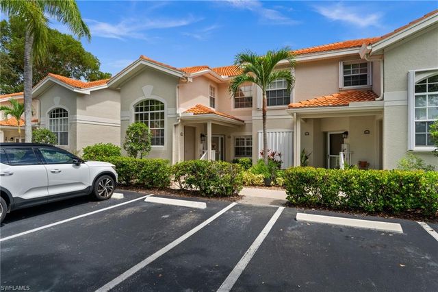 7502 Silver Trumpet LN 103, Naples, FL 34109