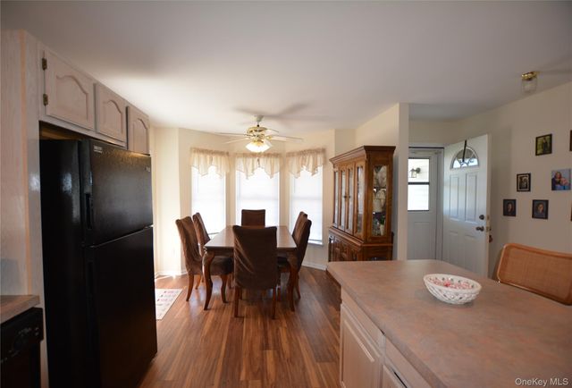 5190 Village Circle E, Manorville, NY 11949