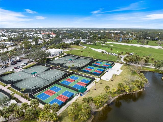 1425 BACKSPIN DRIVE, Englewood, FL 34223