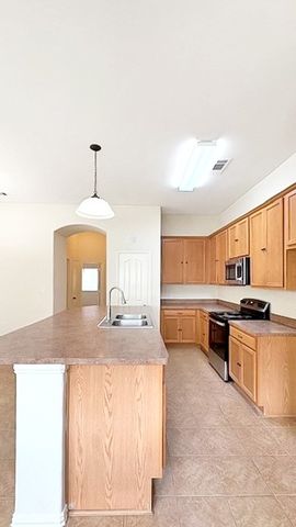 624 Vickie Street, Crowley, TX 76036