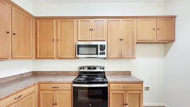 624 Vickie Street, Crowley, TX 76036