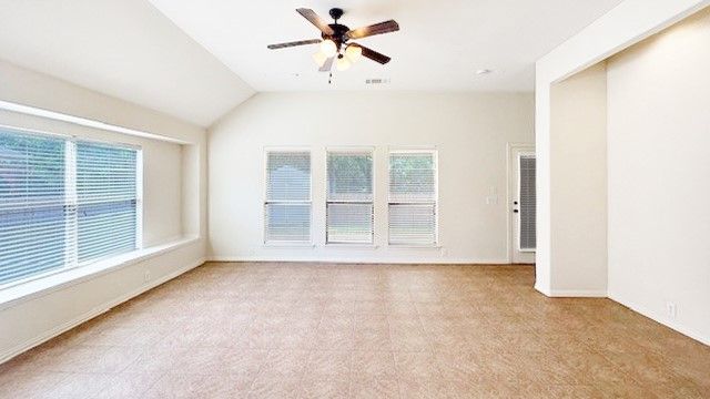 624 Vickie Street, Crowley, TX 76036
