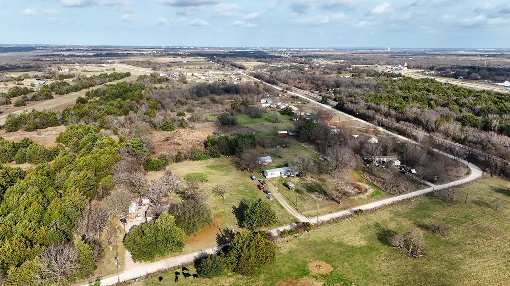 6114 County Road 0050, Corsicana, TX 75110