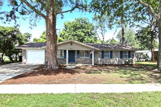 337 NW Victoria Avenue, Fort Walton Beach, FL 32548