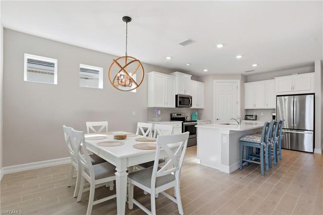 28137 Seasons Tide AVE, Bonita Springs, FL 34135