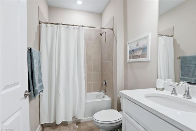 28137 Seasons Tide AVE, Bonita Springs, FL 34135