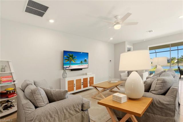 28137 Seasons Tide AVE, Bonita Springs, FL 34135