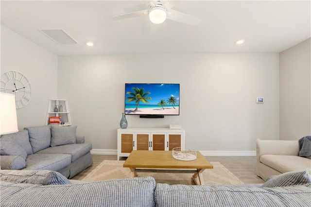 28137 Seasons Tide AVE, Bonita Springs, FL 34135