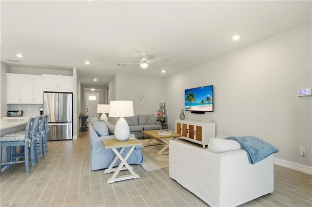 28137 Seasons Tide AVE, Bonita Springs, FL 34135