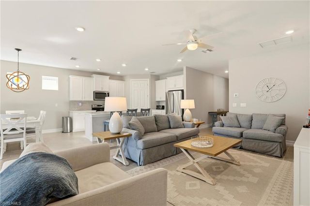 28137 Seasons Tide AVE, Bonita Springs, FL 34135