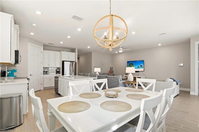 28137 Seasons Tide AVE, Bonita Springs, FL 34135