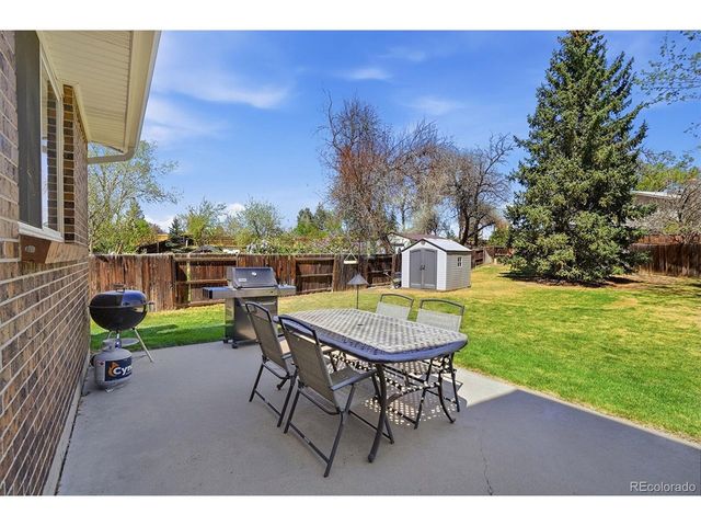 7144 Beech Ct, Arvada, CO 80004