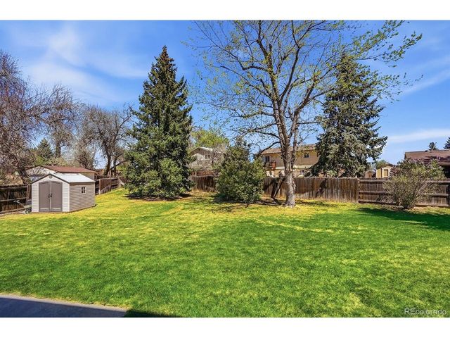 7144 Beech Ct, Arvada, CO 80004