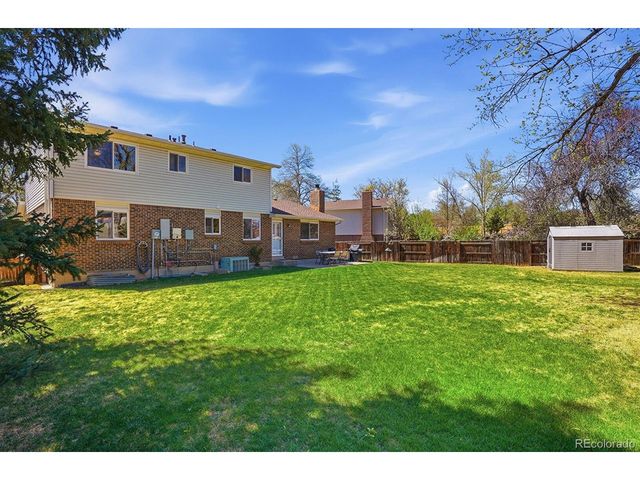 7144 Beech Ct, Arvada, CO 80004