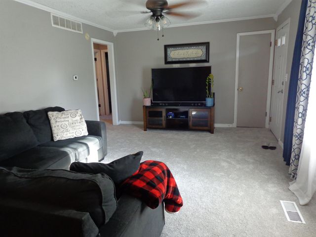 3122 S Everett, Wichita, KS 67217