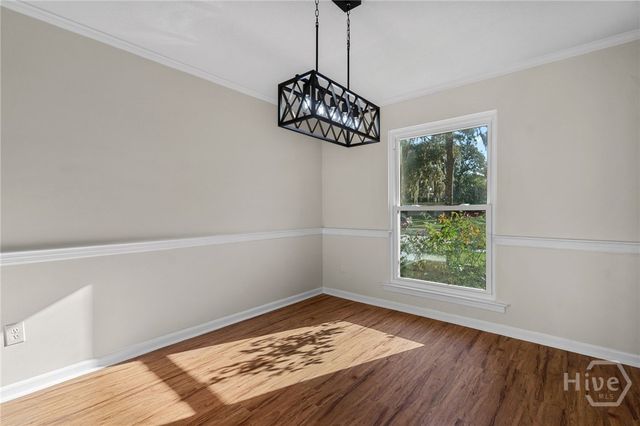 2019 Ashley Road, Savannah, GA 31410