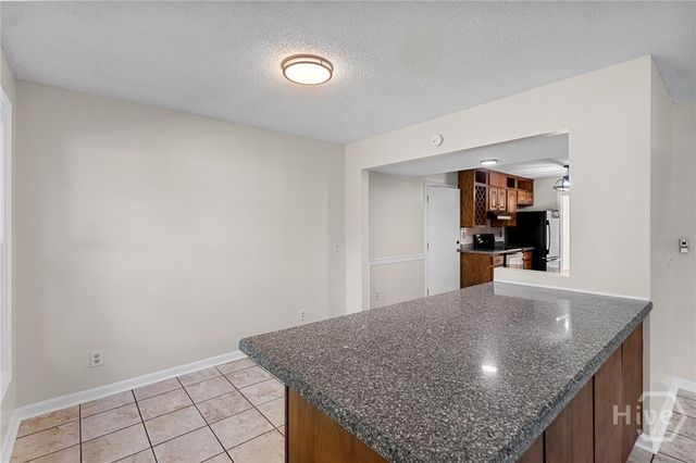 2019 Ashley Road, Savannah, GA 31410