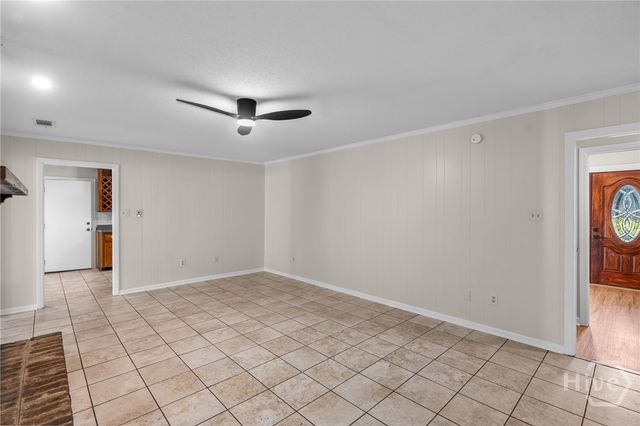 2019 Ashley Road, Savannah, GA 31410