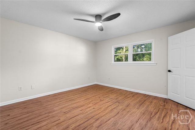 2019 Ashley Road, Savannah, GA 31410