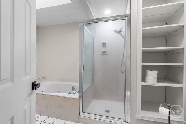 2019 Ashley Road, Savannah, GA 31410