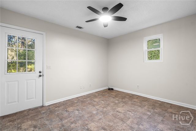 2019 Ashley Road, Savannah, GA 31410