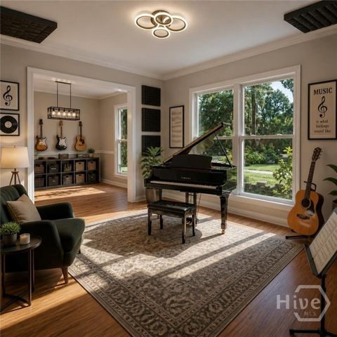 2019 Ashley Road, Savannah, GA 31410