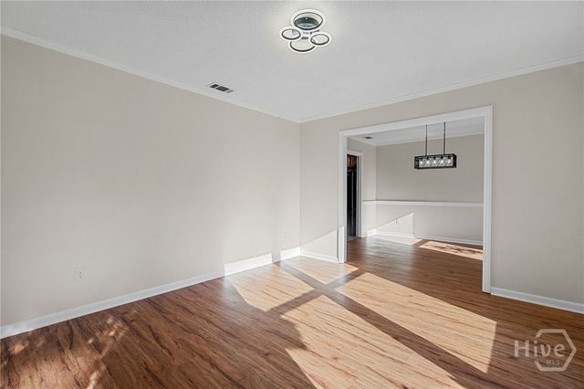 2019 Ashley Road, Savannah, GA 31410
