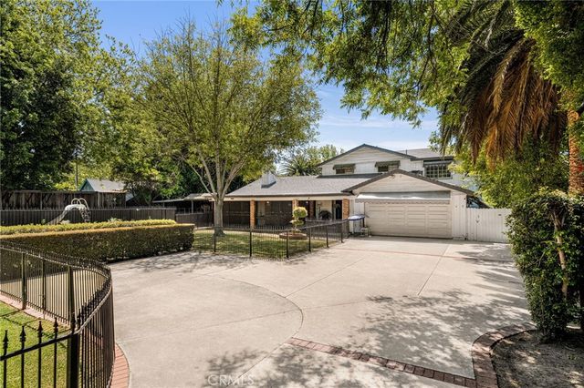 440 W Main Street, Tustin, CA 92780