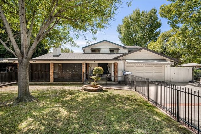 440 W Main Street, Tustin, CA 92780