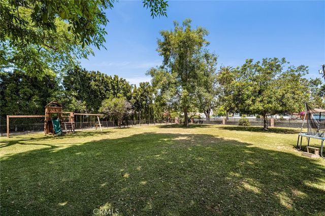 440 W Main Street, Tustin, CA 92780
