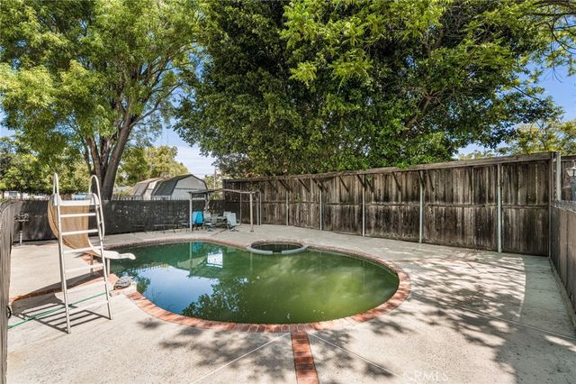 440 W Main Street, Tustin, CA 92780