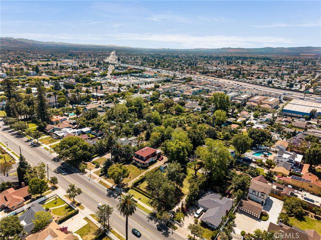 440 W Main Street, Tustin, CA 92780