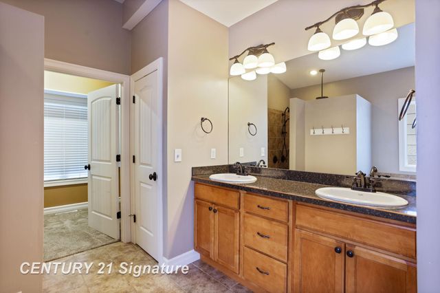 4211 Spurwood Drive, Saginaw Twp, MI 48603