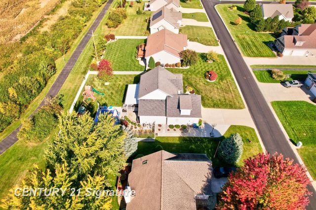 4211 Spurwood Drive, Saginaw Twp, MI 48603