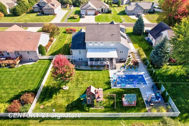 4211 Spurwood Drive, Saginaw Twp, MI 48603