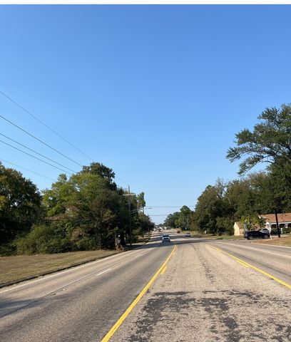 1419 N Pacific Street, Mineola, TX 75773