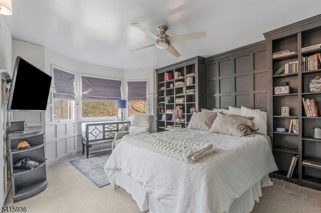 102 Clark Cir, Raritan Twp., NJ 08822