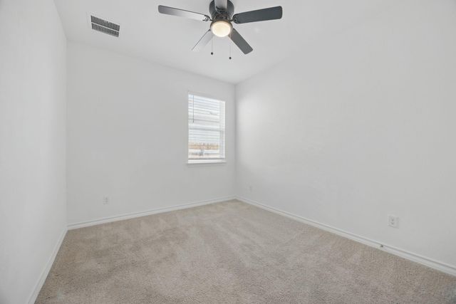 209 Thurman Holt RD, Hutto, TX 78634