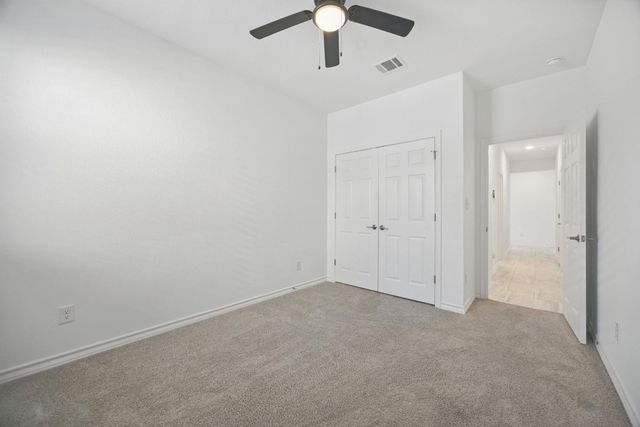 209 Thurman Holt RD, Hutto, TX 78634