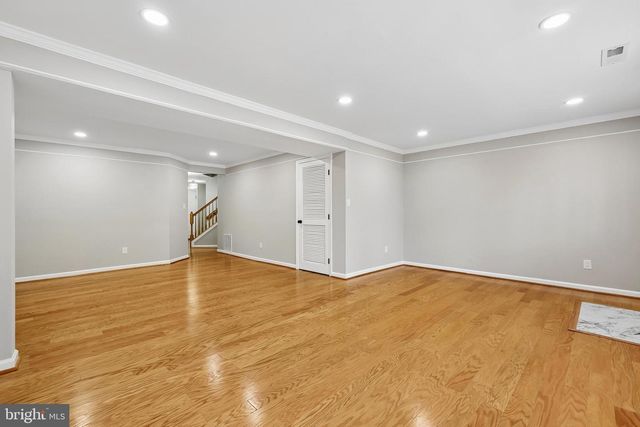 13598 BATHGATE DR, Herndon, VA 20171