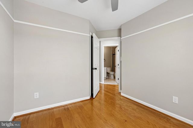 13598 BATHGATE DR, Herndon, VA 20171