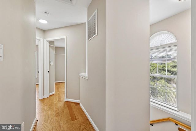 13598 BATHGATE DR, Herndon, VA 20171